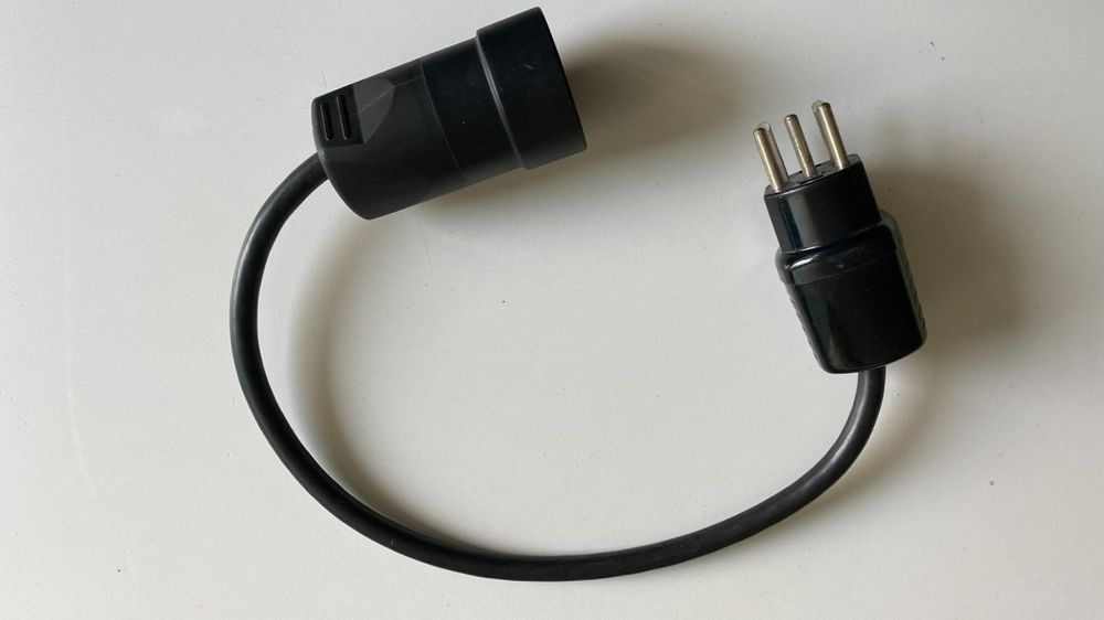 Kabelklemme Aus Kunststoff Weiß – Für Textilkabel, Ø 8 Mm Kappe, Packung Mit 10 Stück