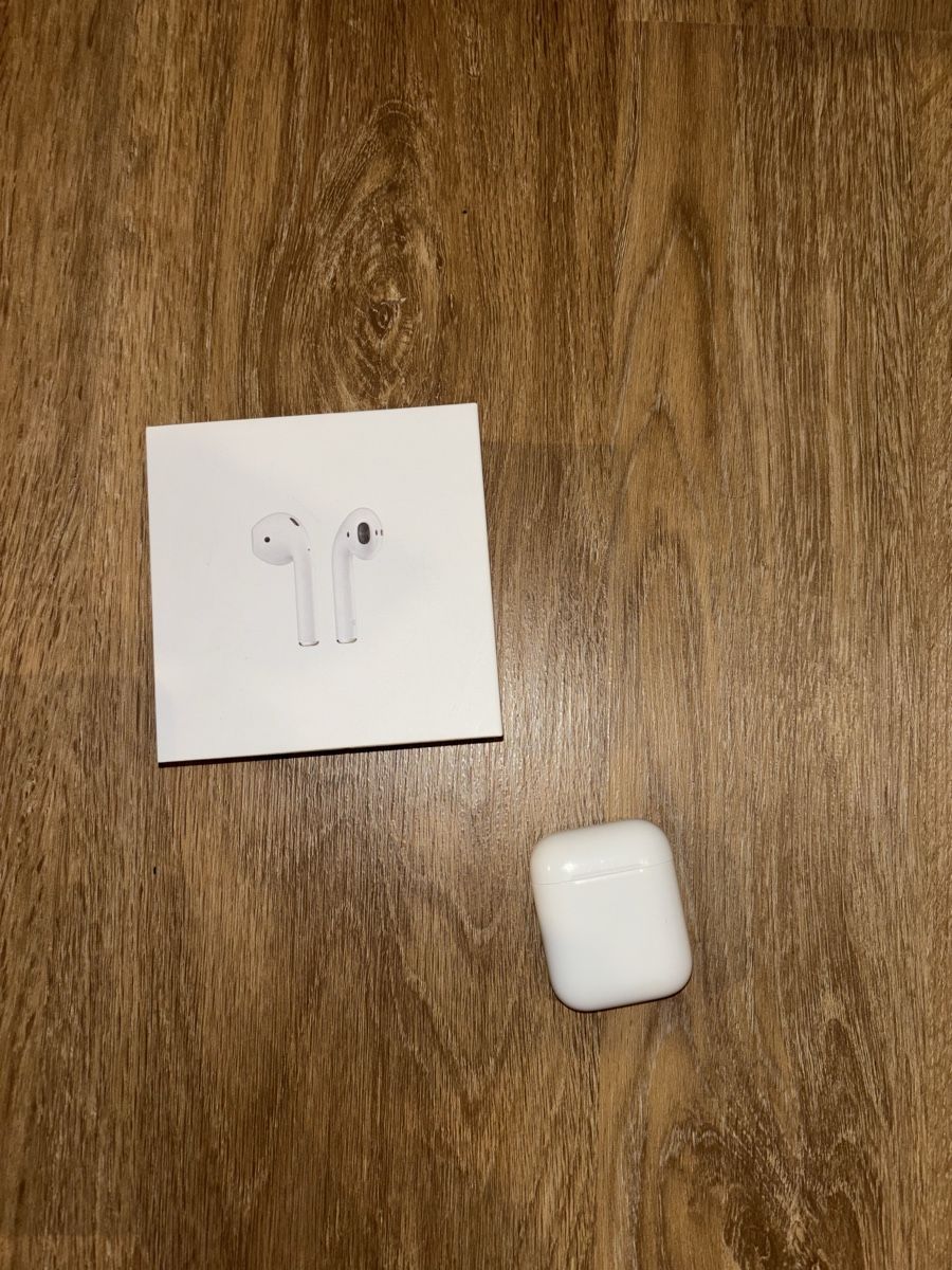 Apple Cuffie: Apple airpods 1 Generation – Usato da Bäriswil BE venduto da rac_7w5c