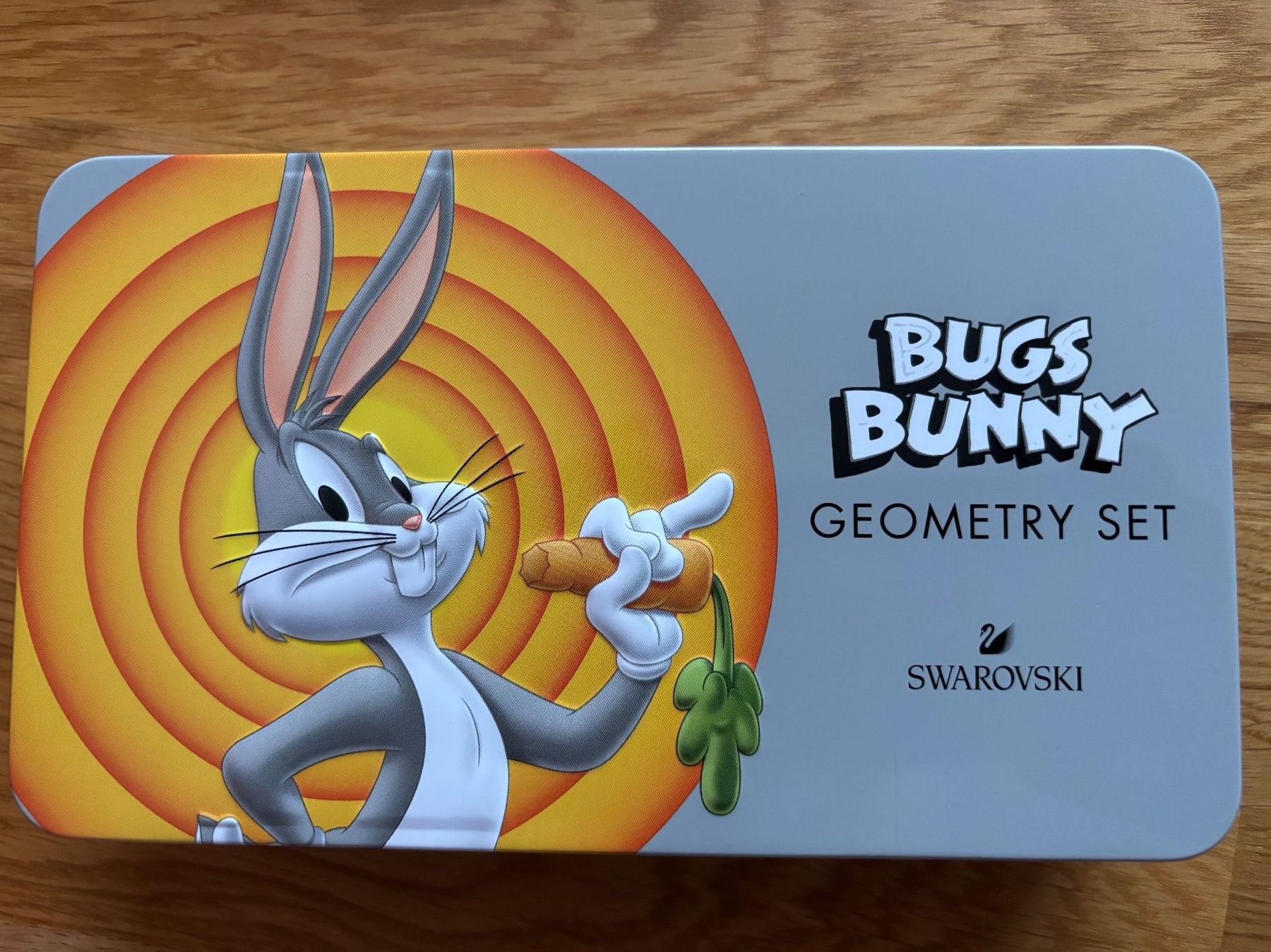 Compassi: SWAROVSKI Geometry Set "Bugs Bunny" – Nuovo e nell'imballaggio originale da Mauren venduto da Greiner