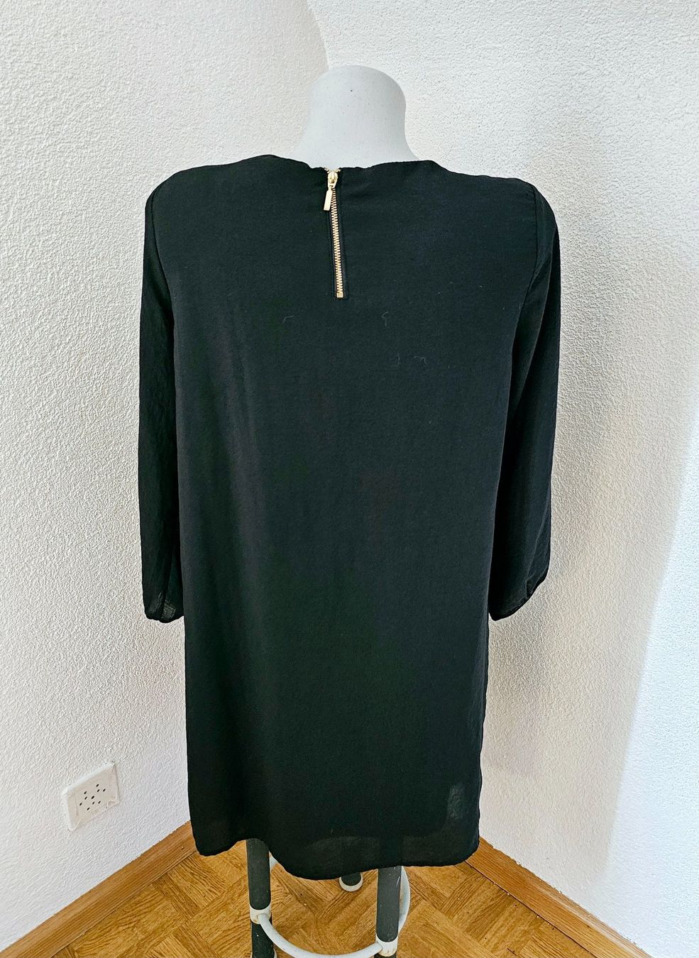 H&M Kleider: Business Chic schlichtes schwarzes Kleid Gr. 36 – Gebraucht aus Füllinsdorf von Sunnebliemli7 1