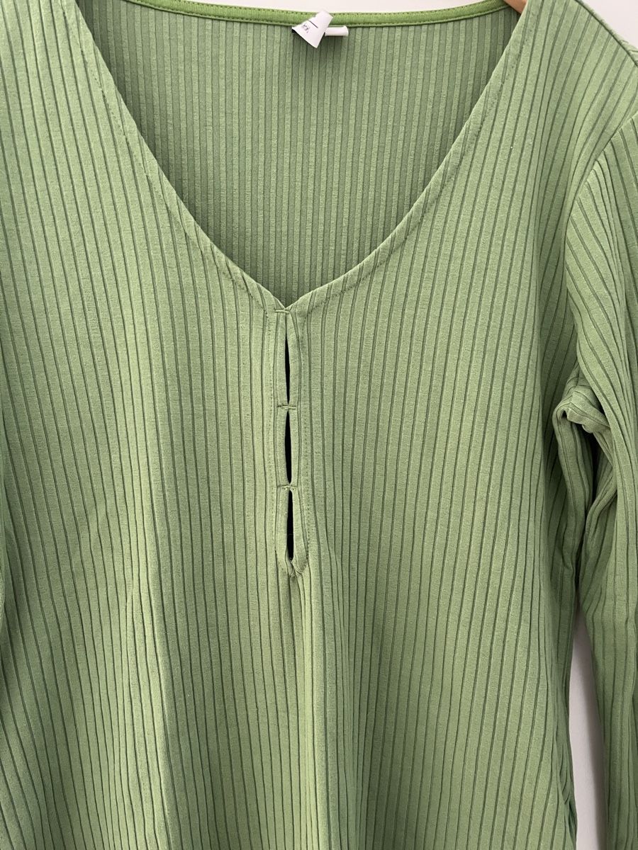 Other Stories Maglioni & Felpe: Grünes Ripp-Shirt – Nuovo (secondo la descrizione) da Allschwil venduto da MaloseS08 1