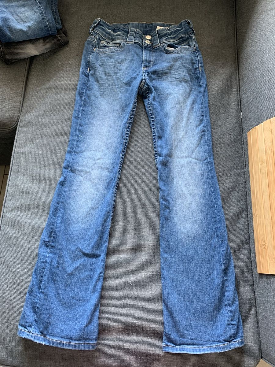 H&M Pantaloni: 3 H&M Mädchen-Jeans, Grösse 152 – Usato da Eglisau venduto da kat_9tsv 4