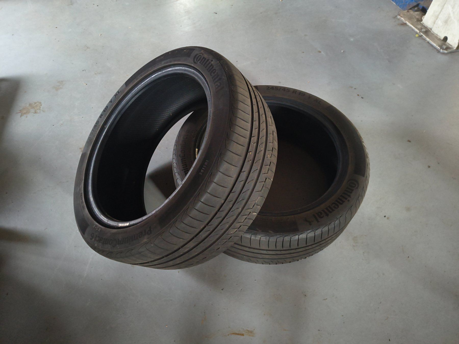 Pneumatici & Ruote complete: 2 Sommerpneu Continental 245/45R19 – Usato da Volketswil venduto da wrrhx 5