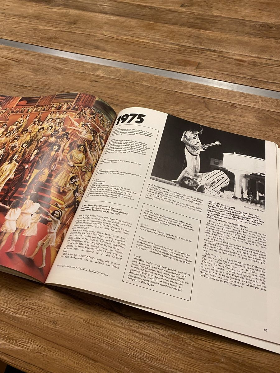 Bücher: Rolling Stones 2 Bücher – Gebraucht aus Zürich von Palmstree1 8