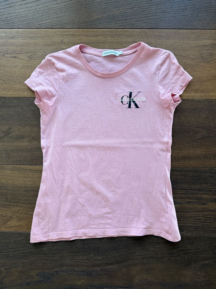 Camicette, T-shirt & Top: T-Shirt Mädchen  – Usato da Pfäffikon ZH venduto da aveo14