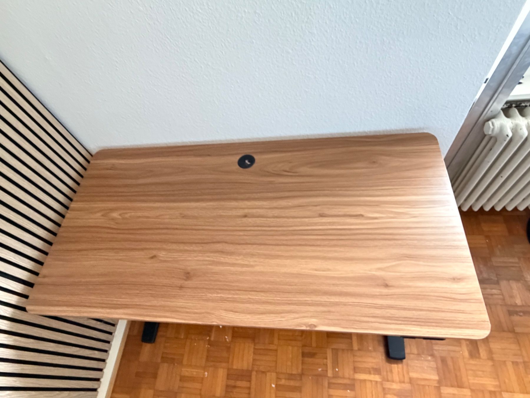 Scrivanie: Bureau électrique bois hauteur réglable – Usato da Romont FR venduto da baby_ray17 2