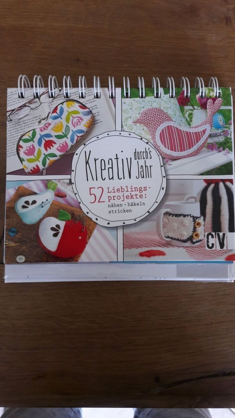 Libri: 52 Projekte: nähen, häkeln, stricken – Nuovo (secondo la descrizione) da Rotkreuz venduto da Basana2