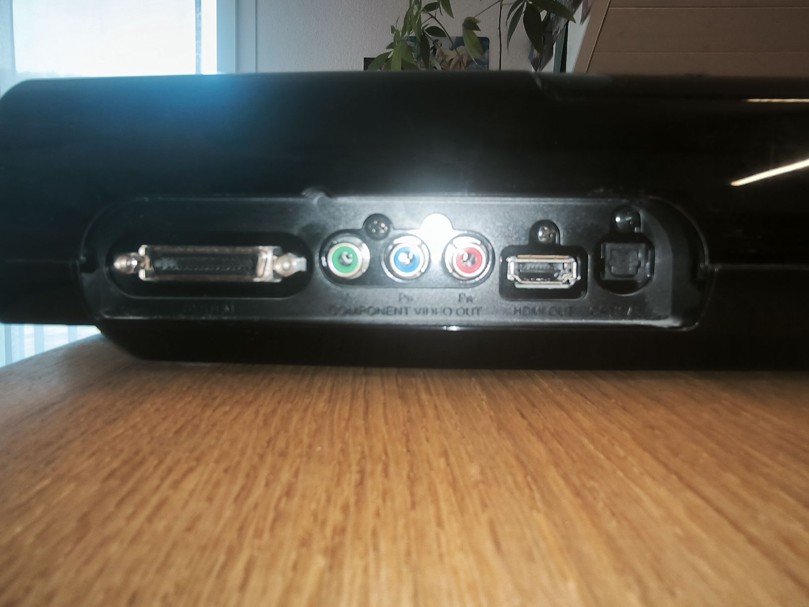 LG Home Cinema: LG DVD Player & 2.1 Heimkinosystem – Usato da luzern venduto da for_6cjx 6