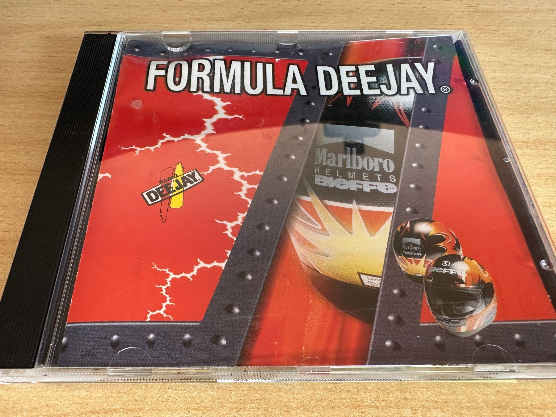 CD: Various – Formula Deejay – Usato da Rikon im Tösstal venduto da Alpenmutz