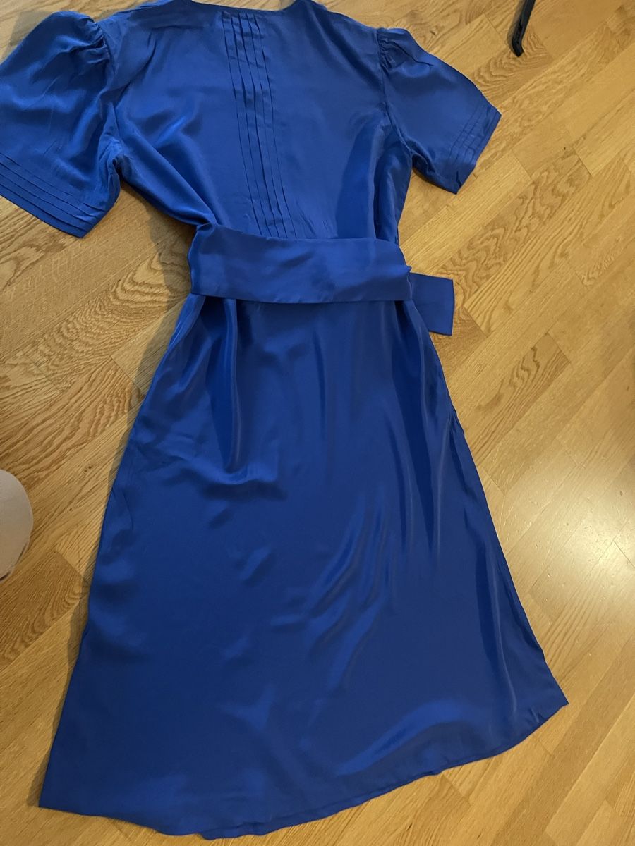 Kleider: Seidenkleid mit speziellen passenden Schal – Gebraucht aus Rüschlikon von Lajniii 6