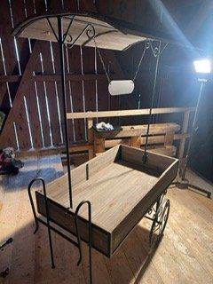 Faltbarer Imbisswagen Aus Holz - Mobil Für Markt & Straßenverkauf