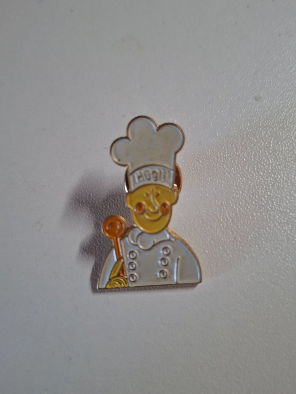 Placchette & Badge: Hügli Koch Pin – Usato da Erlinsbach venduto da pfunky