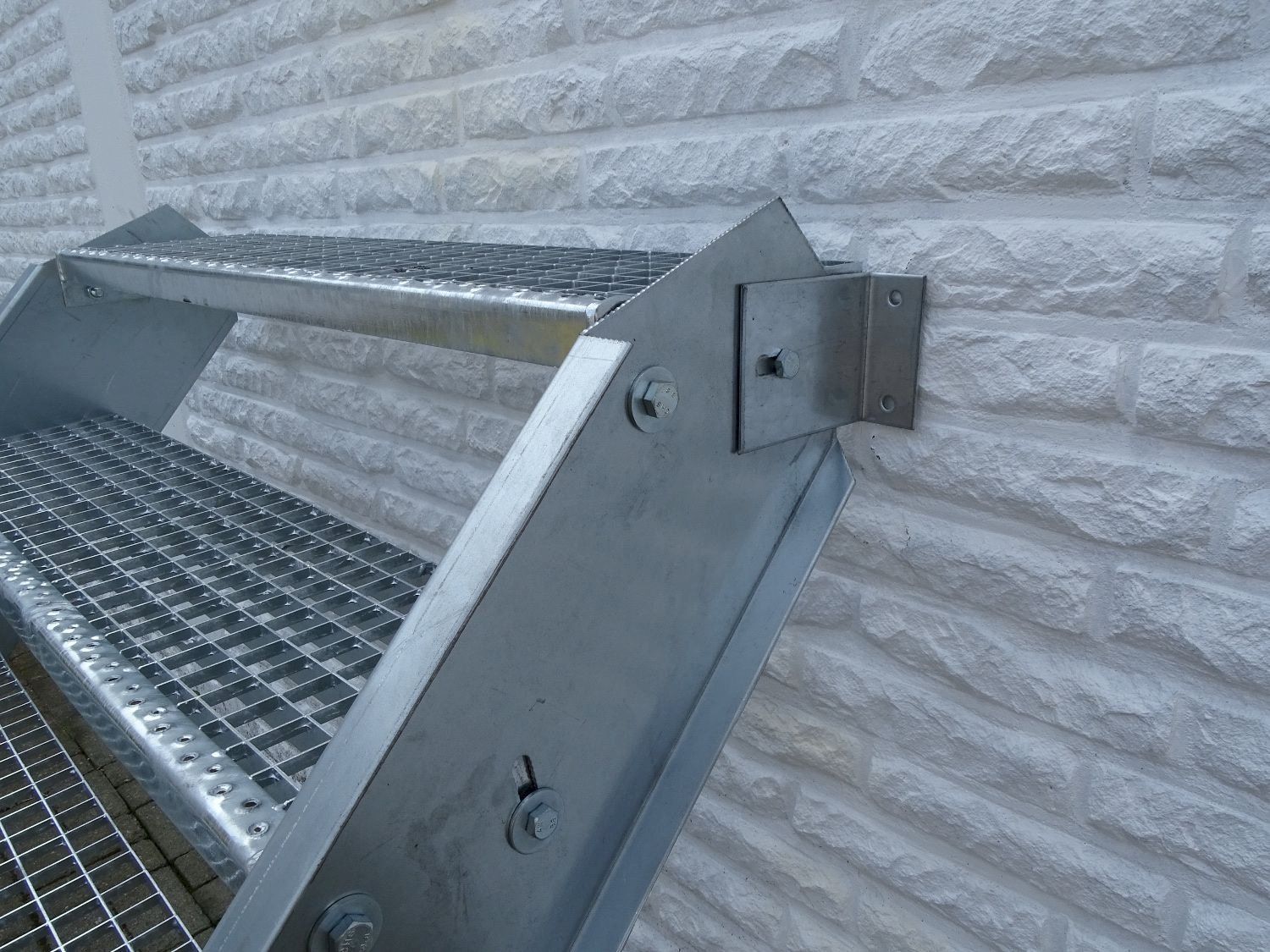 Sonstiges: Stahltreppe 12 Stufen B90cm H180-240cm – Neu und originalverpackt aus Bottighofen von zaap 7