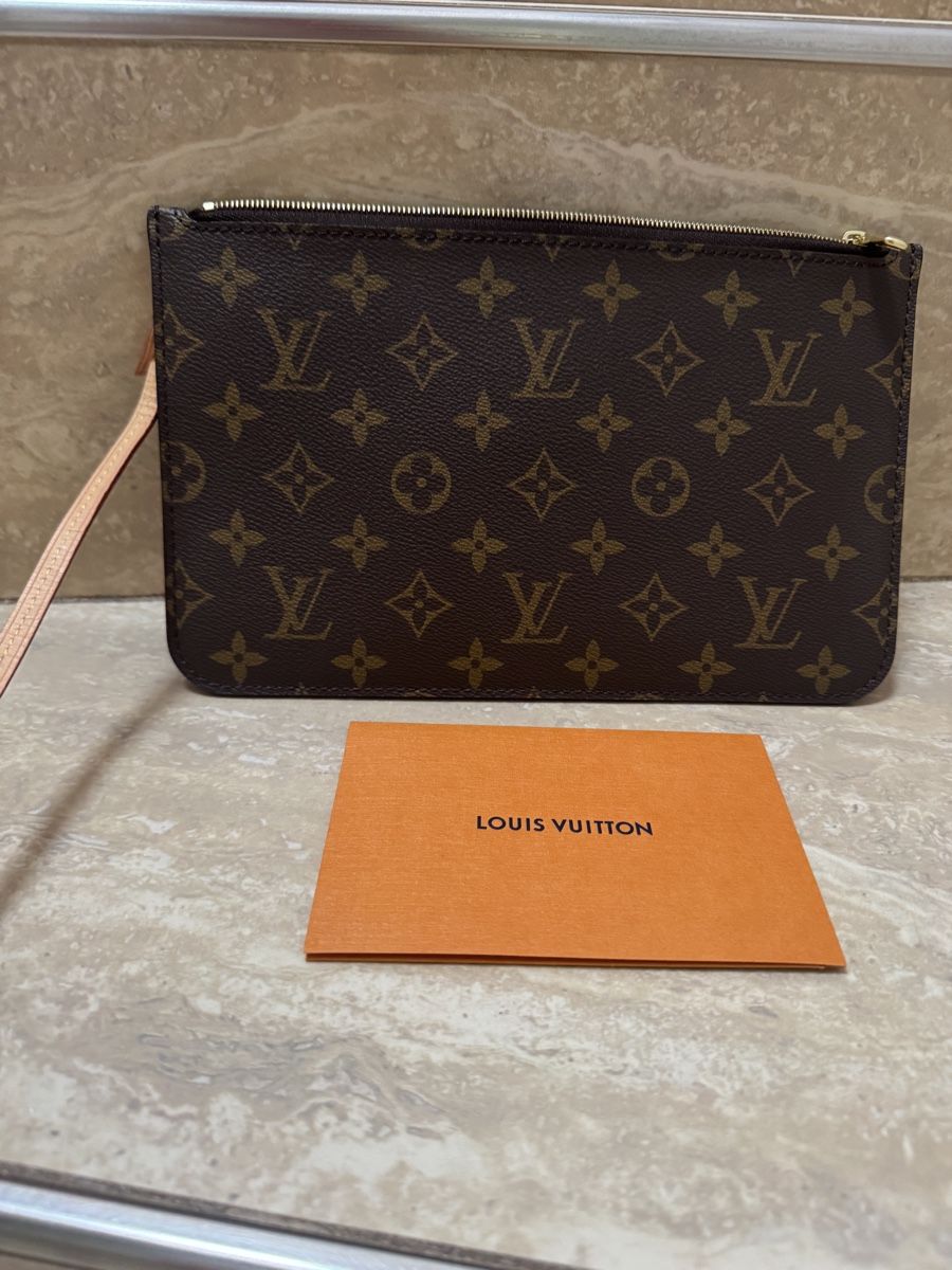 Louis Vuitton Borse da donna: Louis Vuitton Pochette  – Nuovo (secondo la descrizione) da Regensdorf venduto da weiningerl 8