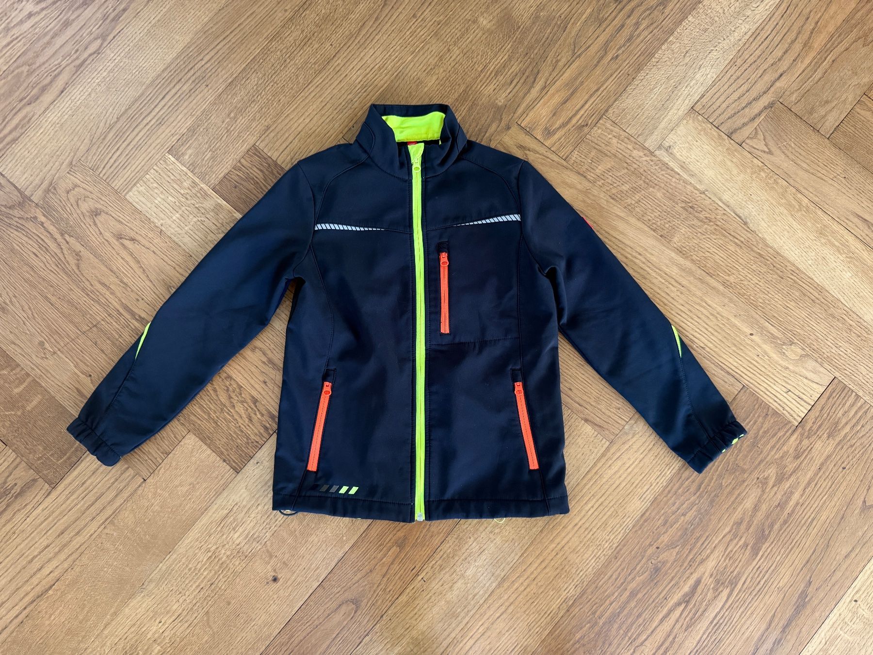 Engelbert Strauss Vestes & Manteaux: Engelbert Strauss, Softshell Jacke 134 140 Kinder Soft Shell – D'occasion à Ennetbaden par mapa05