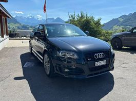AUDI S3 2.0 T FSI quattro S-Tronic