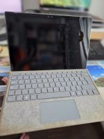 Microsoft Surface Pro 4 mit Tastatur und Stift gebraucht