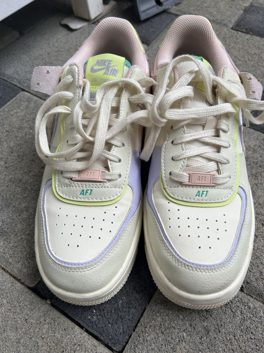 Nike Scarpe da donna: Nike Air Force 1 Shadow Pastel - Taille 41 – Nuovo (secondo la descrizione) da Valeyres-Montagny venduto da oce_vq6g 1
