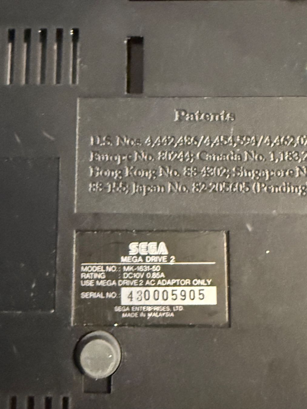 Sega Console: Sega Mega Drive II Konsole + 1 Controller – Usato da Dietlikon venduto da NESFEVER 1
