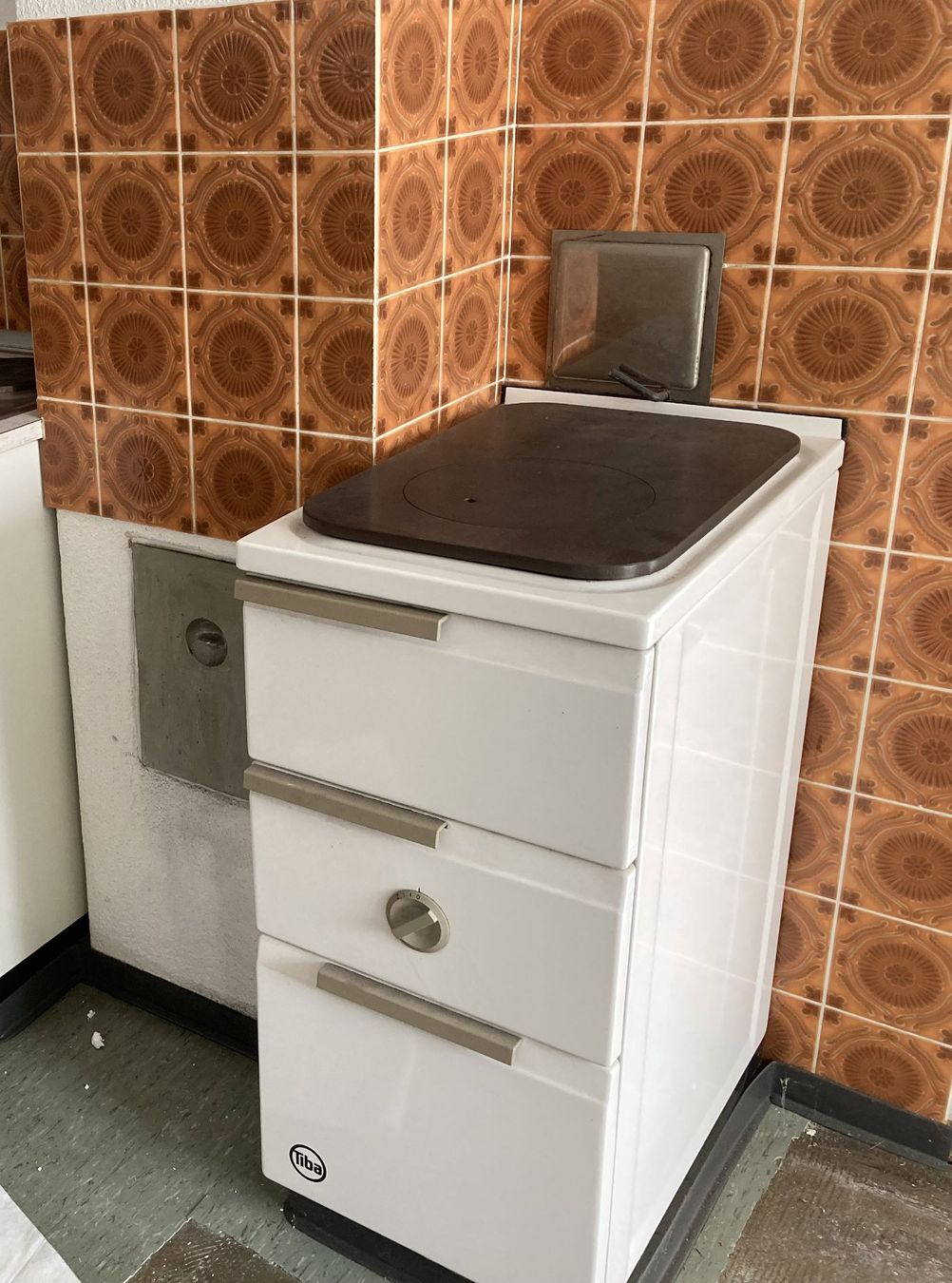 Cucine: Tiba Herd – Usato da Lengnau venduto da Easy_Fly 1
