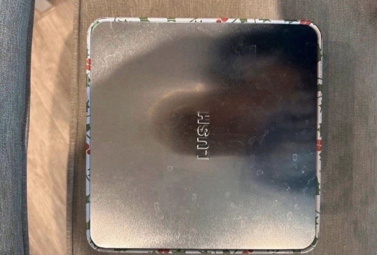 Altro in Decorazioni & Accessori: Lush - Weihnachten Metall Box – Usato da Balgach venduto da ren_xy57 1