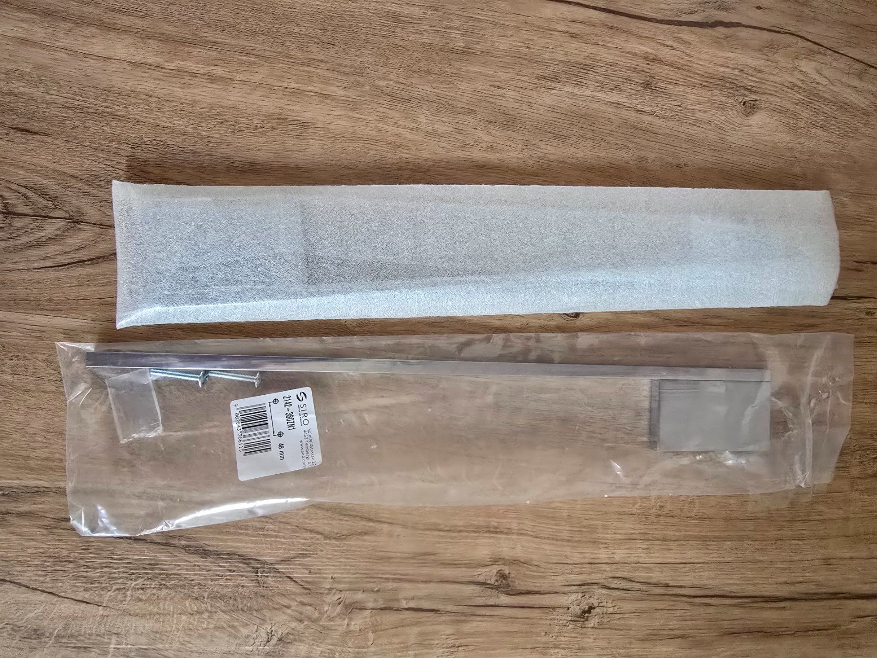 Portes-serviettes: 2 Handtuchhalter - originalverpackt 38cm – Neuf avec emballage d'origine à Thierachern par ba004464 1