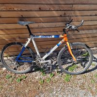 Mountainbike Scott America weiss blau orange gebraucht