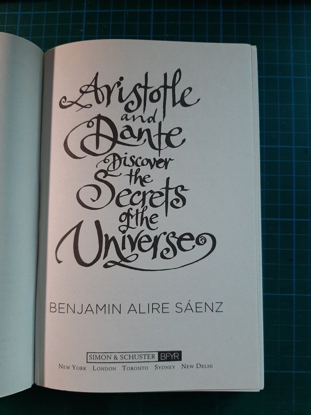 Bücher: Benjamin Alire Saenz: Aristotle and Dante - English – Gebraucht aus Basel von kouki51 2
