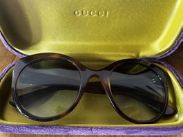 Gucci occhiali da sole modello Hovana