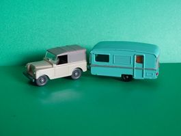 Land Rover mit Wohnwagen von Wiking/Lone Star 1/87