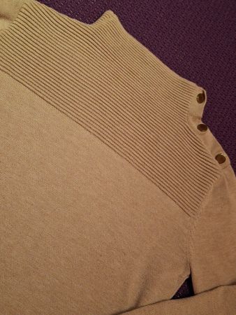 Pull chemise sur le bas taille XS marque Chicorée 50% coton
