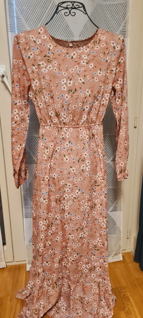 Vestiti: länge kleid gr M/L – Nuovo (secondo la descrizione) da zürich venduto da janjaz 2