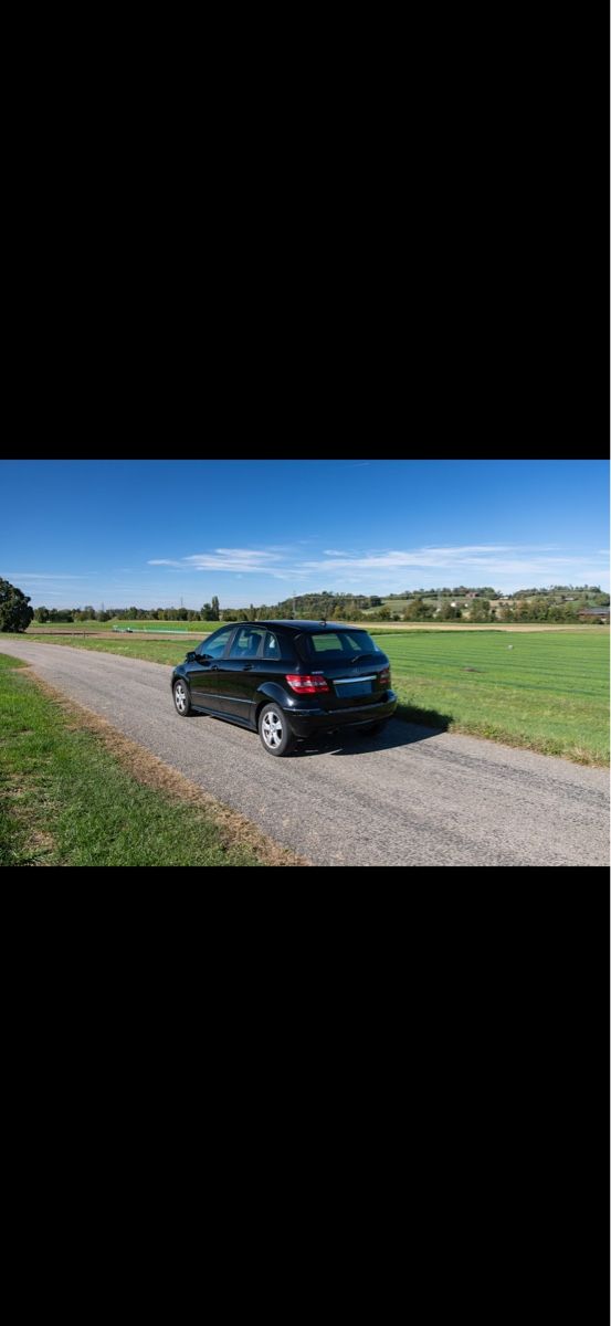 Mercedes-Benz Automobili: Mercedes B180 – Usato da Gossau ZH venduto da fabio024 2
