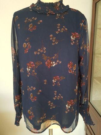 NEUE VERO MODA BLUSE