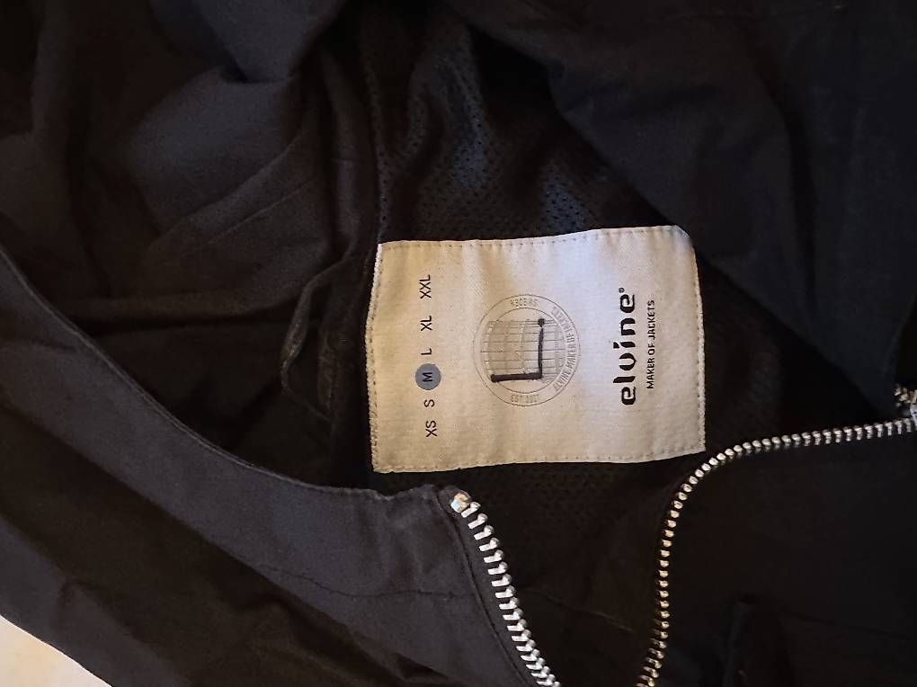 Giacche: Schwarze Übergangsjacke – Usato da Bern venduto da miraca 2