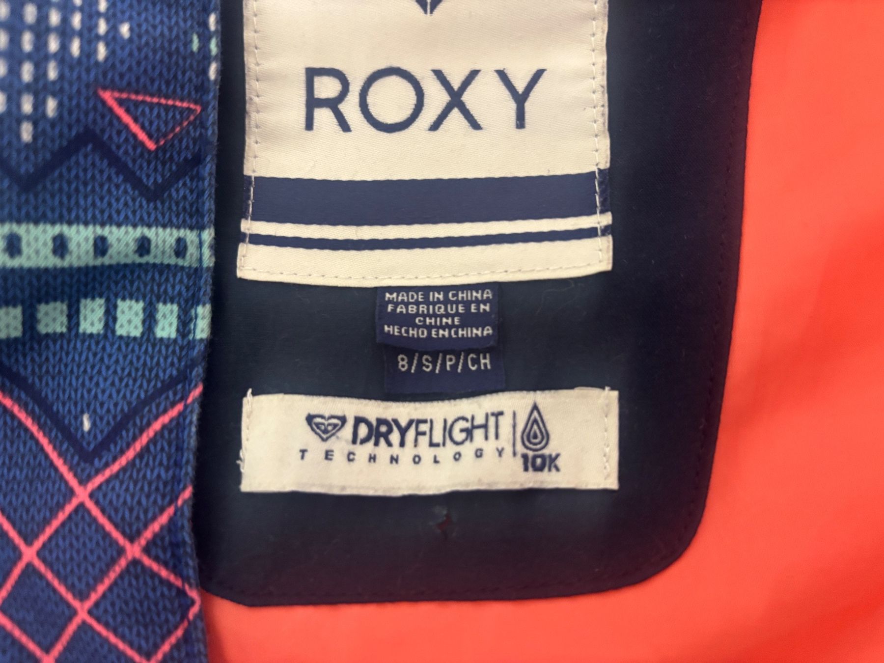 Roxy Vestes & Manteaux: Roxy Skijacke Grösse 8 – D'occasion à Schwarzenberg LU par Ffrnzi 2
