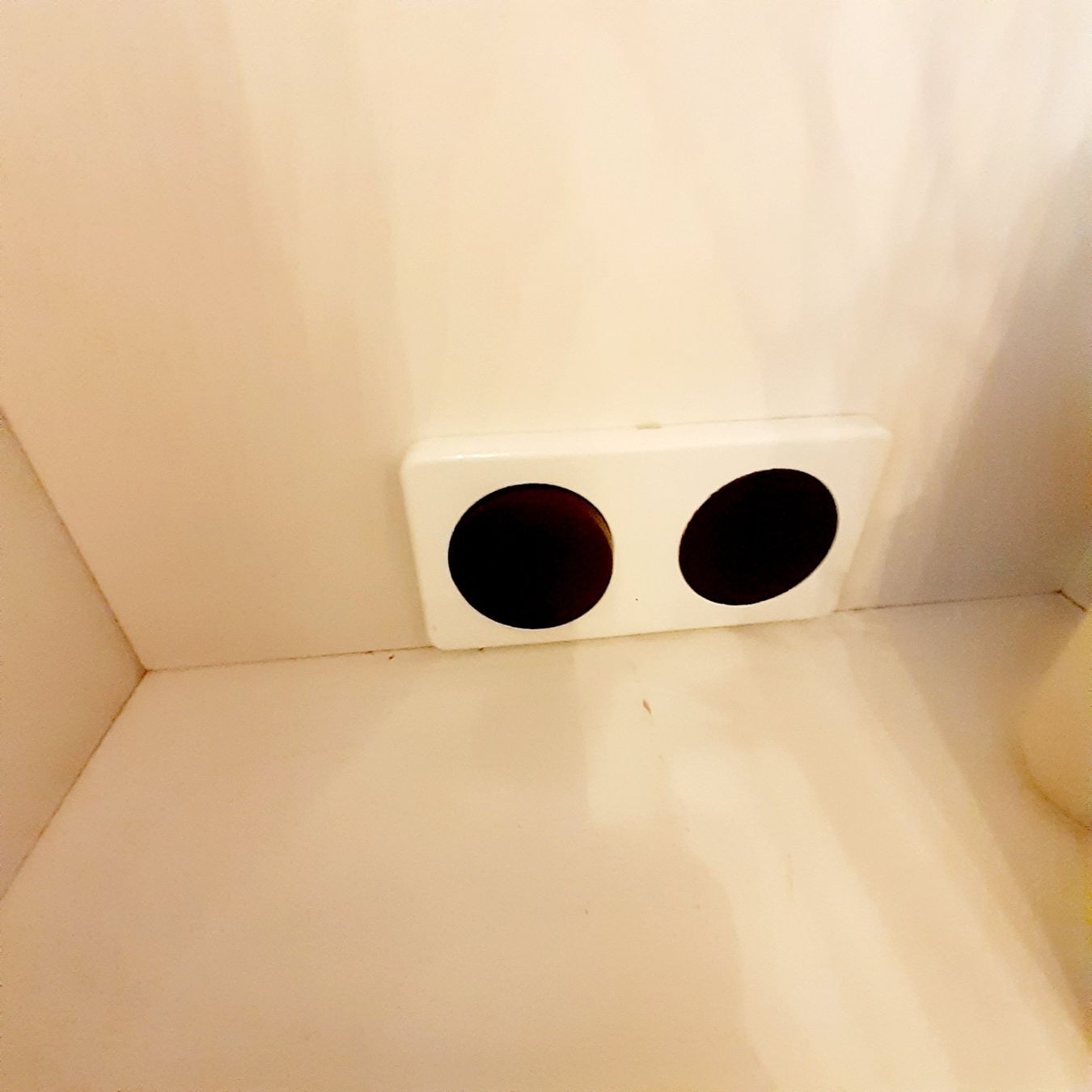 Pfister Letti: Schlafzimmer Echtholz – Usato da Aesch ZH venduto da idefix133 3