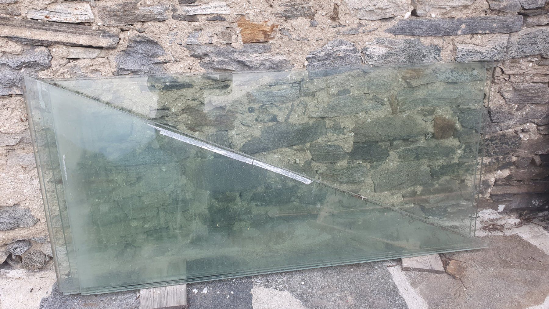 Bicchieri: 4 Stück Verbundglas / Sicherheitsglas – Usato da Hombrechtikon venduto da roteWueste