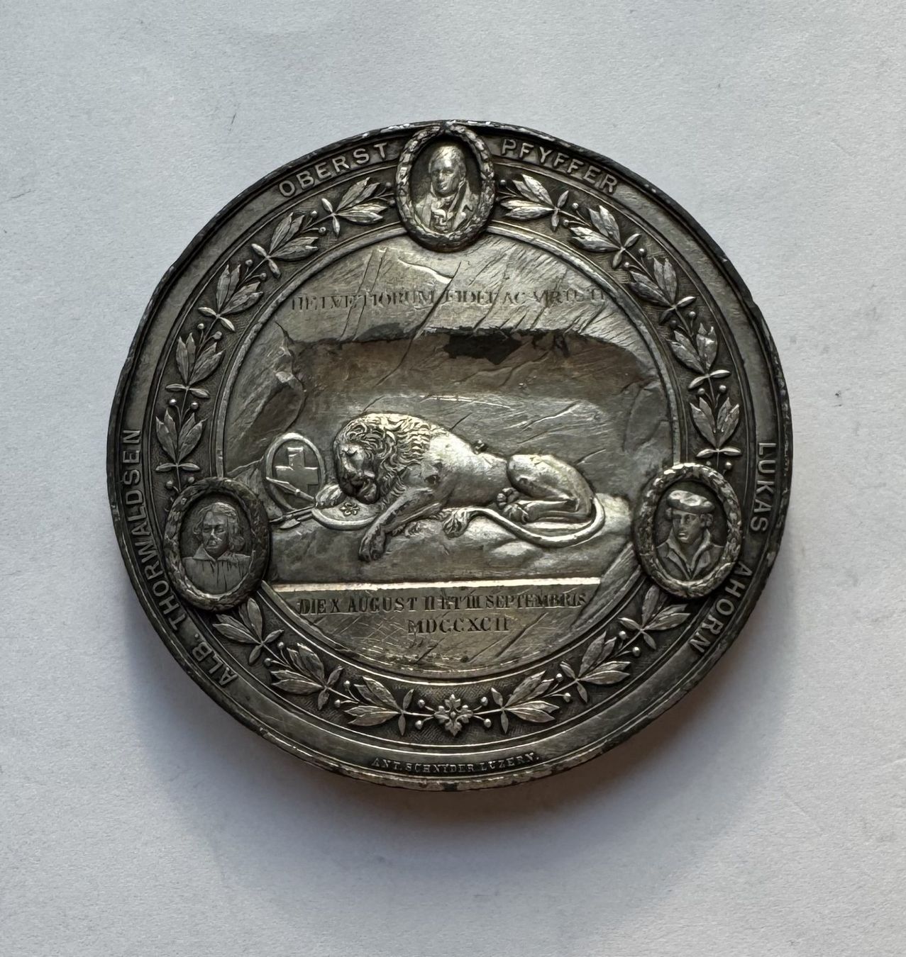 Medaillen: 1892 Medaille Luzern Löwendenkmal – Gebraucht aus Kirchberg SG von Zenhad69