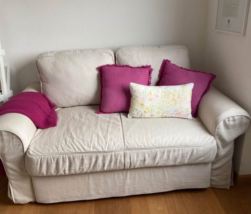Ikea Divani: Schlafsofa (Sofa bed), 2 Seater, Ikea – Usato da Reinach BL venduto da bla_5xy7