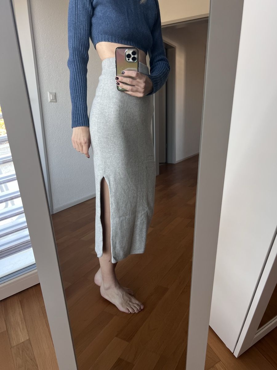 Gonne: Elegant Knitted Pencil Skirt – Usato da Goldau venduto da Kseniya123 2