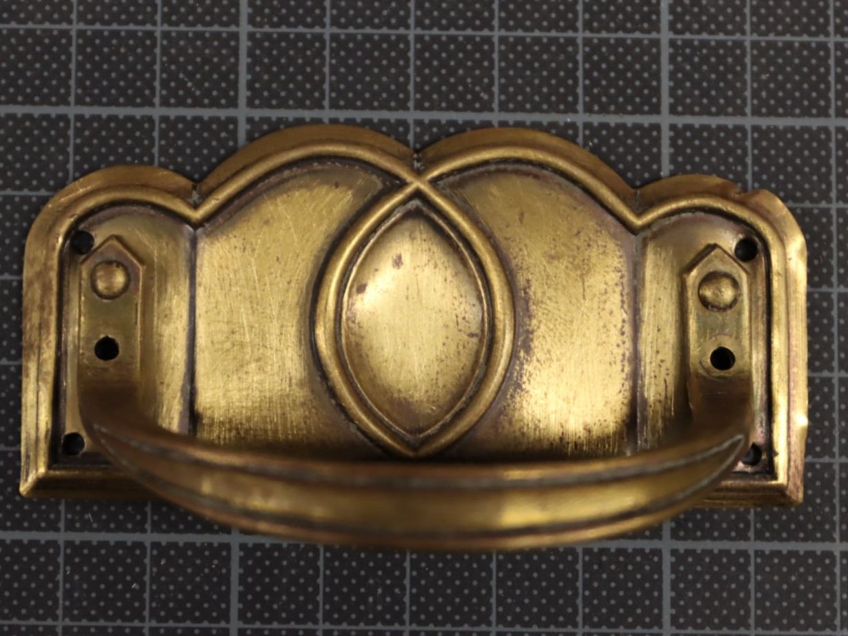 Ferramenta: 9 teiliges Jugendstil Kommodengriffe-Set – Usato da Emmetten venduto da Super008 3