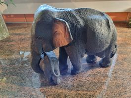Indischer Elefant mit Baby, Deko sehr naturnahe Nachbildung