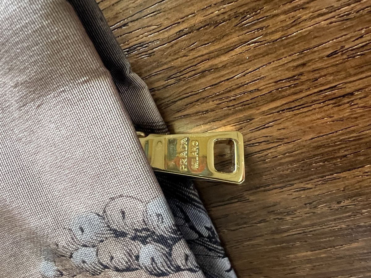 Prada Taschen für Damen: Prada Clutch Seide – Neu (gemäss Beschreibung) aus Pfaffhausen von rina_c 3