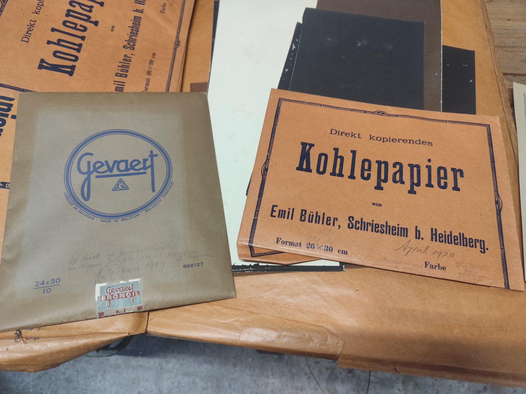 Dokumente: Historisches Kohlepapier Set – Gebraucht aus Büsserach von Vintage-vins 3
