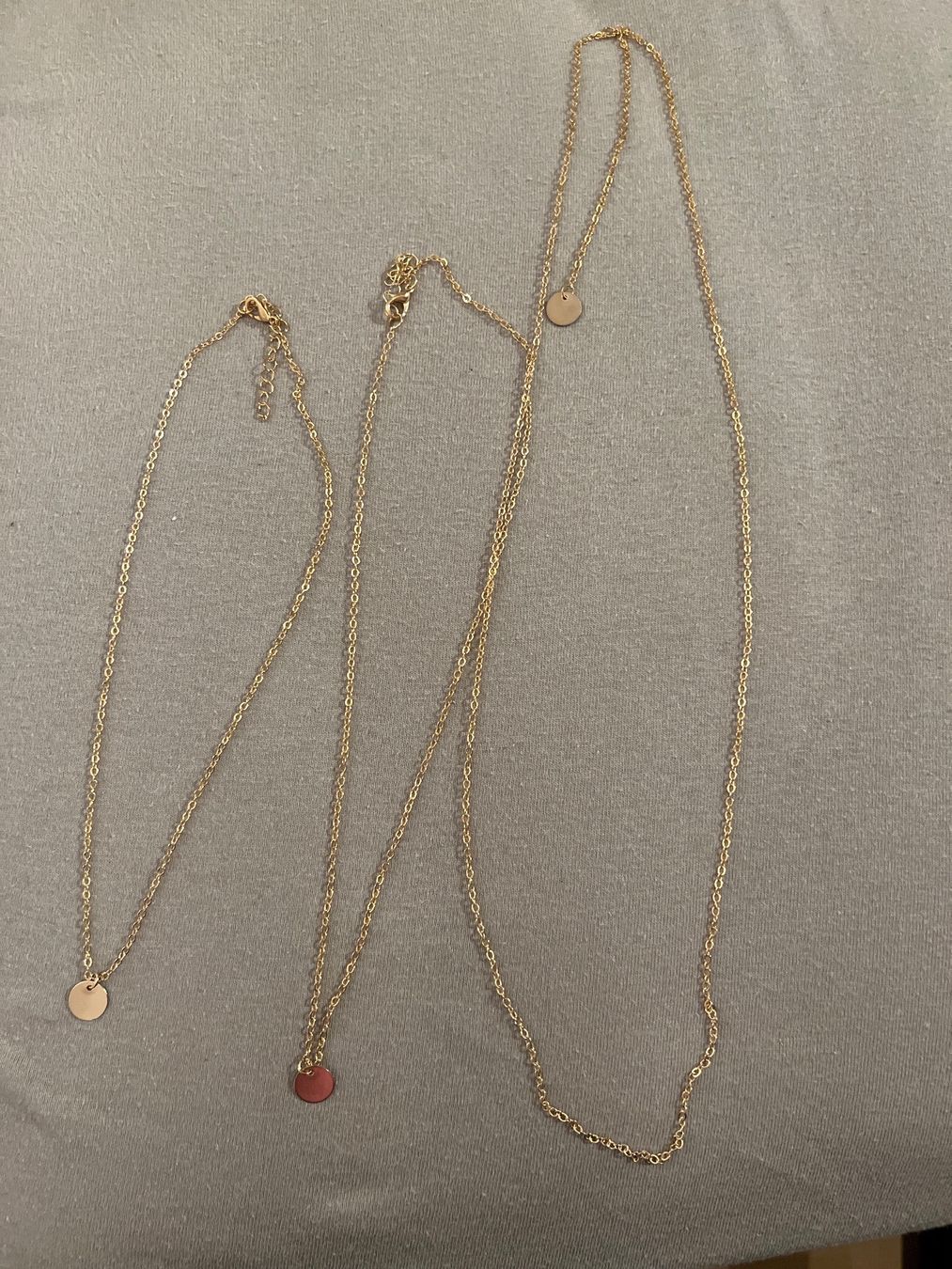 Catenine: Set von 3 Halsketten – Usato da Abtwil SG venduto da ale2002