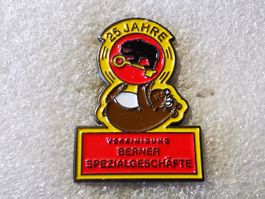 Ansteckpin 133: 25 Jahre Berner Spezialgeschäfte