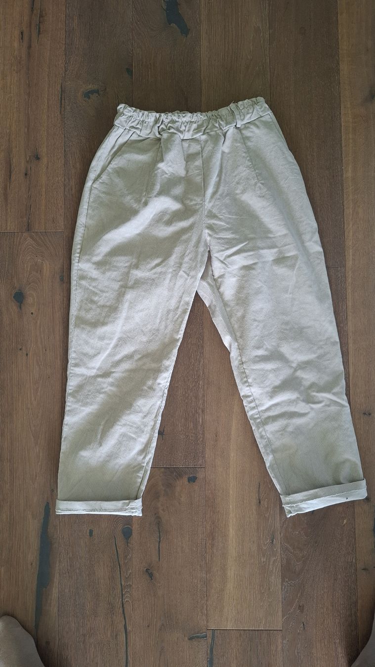 Pantalons: Hose Cord – D'occasion à Alpthal par Ing3_rid 2