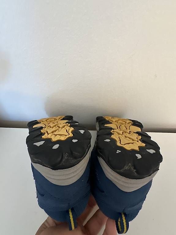 Meindl Scarpe per ragazzi: Meindl Kinder Wanderschuhe Gr 28 – Usato da Thalwil venduto da sup_9rh6 3