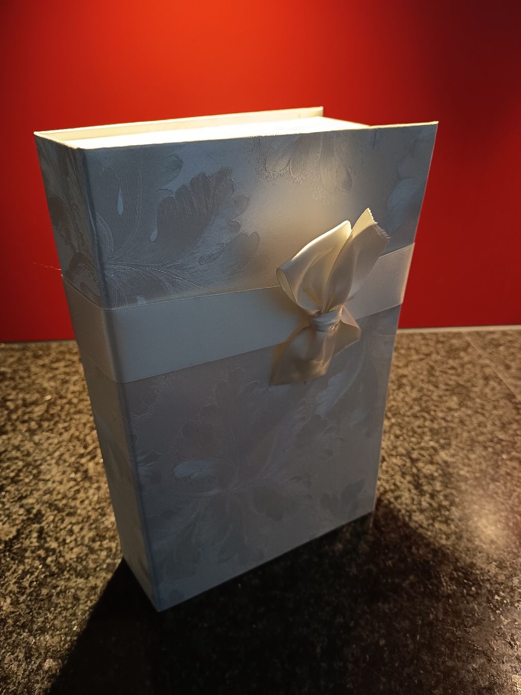 Altro in Decorazioni & Accessori: Geschenkbox mit Schleife, schöne Box! Hochzeit – Usato da Belp venduto da lamadefi12 2